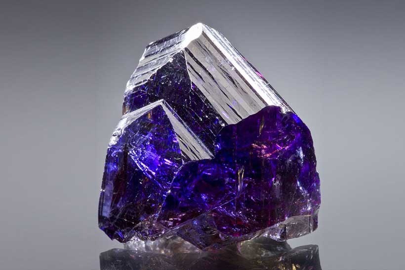 Tanzanite: una pietra di rara bellezza