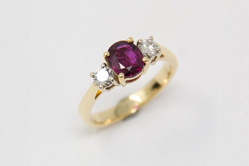 Tutti i tipi di taglio delle pietre preziose: la guida