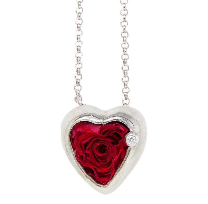 Necklace with Heart Pendant with Rose and Diamond